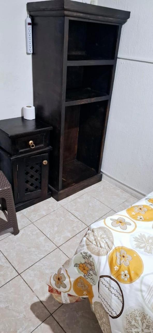 Hotel Ideal, Your House In Quetzaltenango Exterior foto
